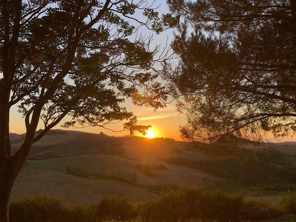 Podere San Francesco Bed & Breakfast Volterra Luaran gambar