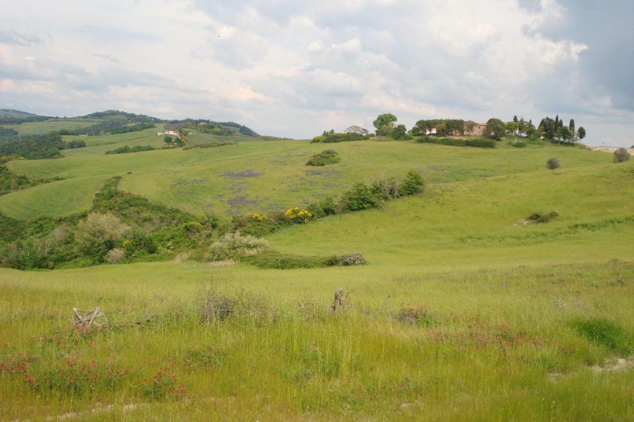 Podere San Francesco Bed & Breakfast Volterra Luaran gambar